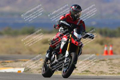 media/Sep-25-2023-Moto Forza (Mon) [[81ffa65e0a]]/B-C Group/Session 3 (Turns 16 and 17 Exit)/